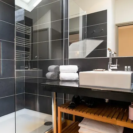 Beffroi - Cosy Close To Vieux - Welkeys Apartment
